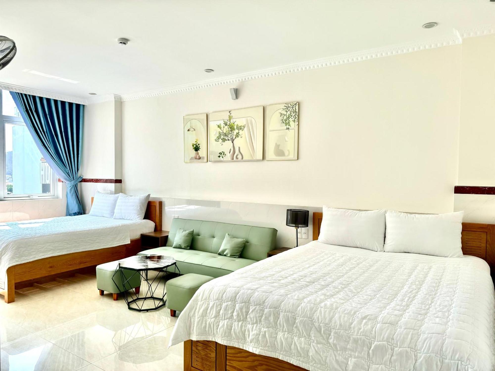 Hotel Caro *