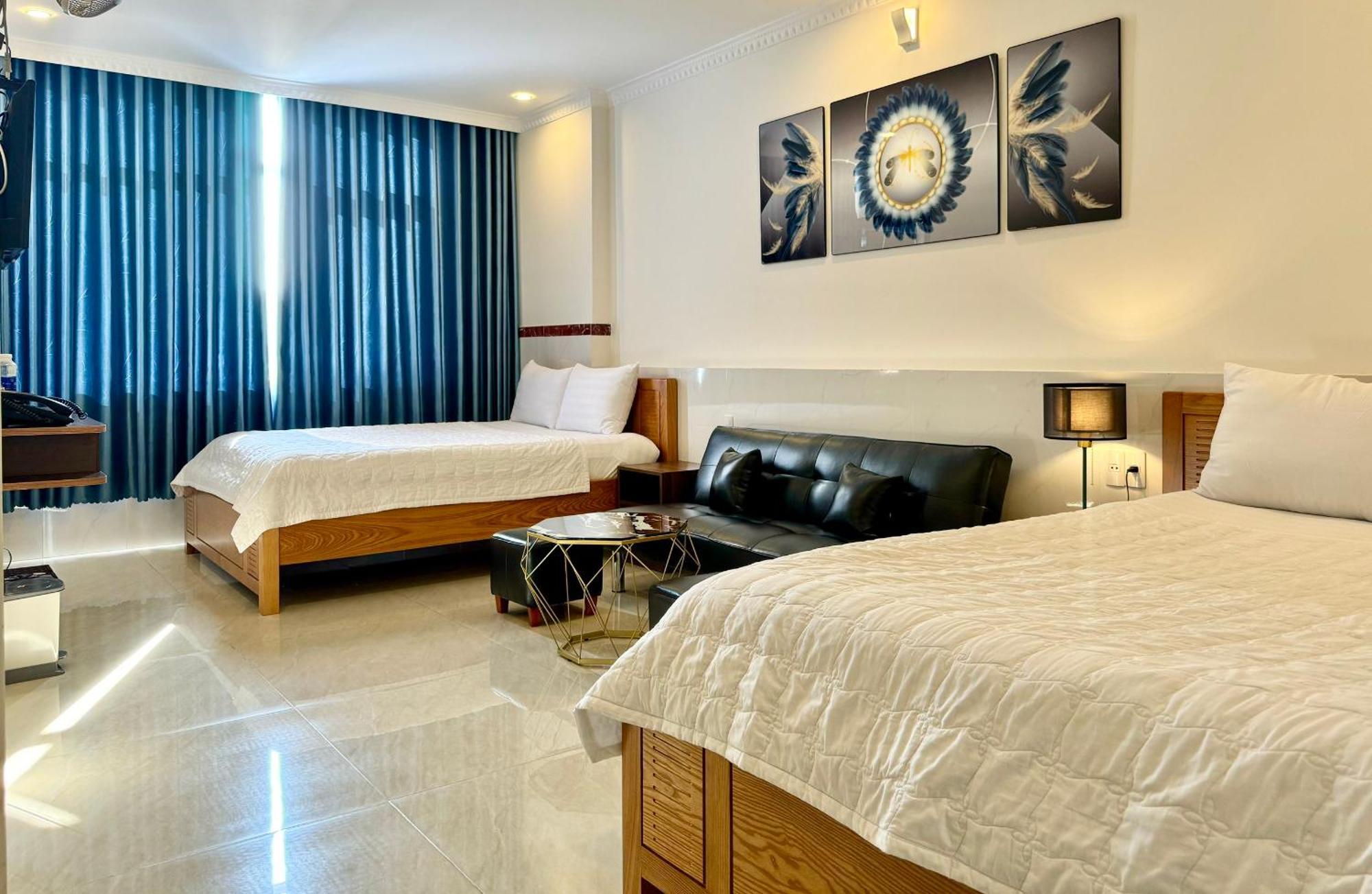 Caro Hotel